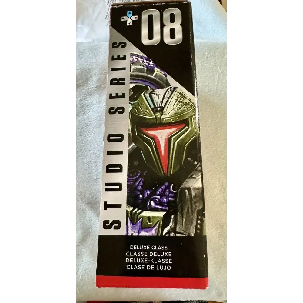 Transformers WAR CYBERTRON: Studio Series  Decepticon Soldier #08 New Sealed NIB - Picture 4 of 6